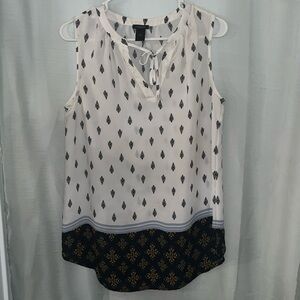 Ladies Ann Taylor Sleeveless Blouse